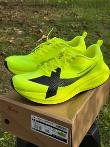 Xstep 2000km 5.0 pro size uk11.5