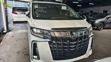 Toyota Alphard SC in Ampang Hilir, KUL