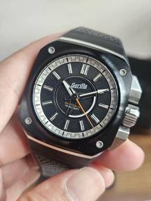 Gorilla Fastback Touring Nero Aurelia 