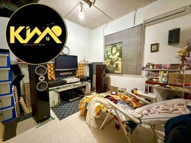 1-storey Terraced House For Sale in Jelutong,PNG