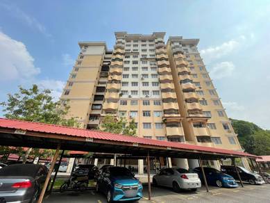 Apartment For Sale in Vista Seri Putra Apartments