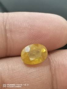 Permata yellow sapphire 4.29 ct