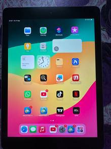 iPad 6th Gen 2018 - 32GB WIFI