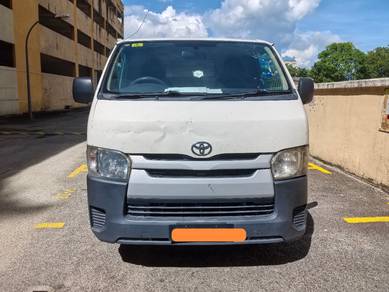 2017 Toyota Hiace 2.5cc Manual Direct Owner
