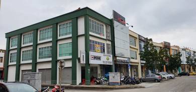 Shop lot For Sale in Shah Alam,SGR