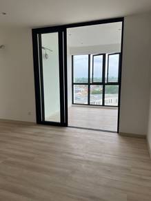 Condominium For Sale in Milano Eight