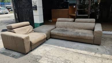 Sofa L Shape Besar Terpakai