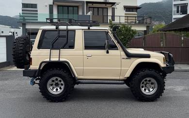 1995 Mitsubishi Pajero