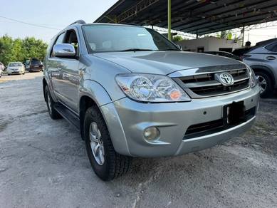 Toyota Fortuner V in Melaka City, MLK