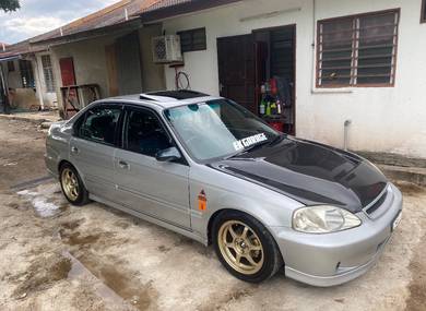Honda Civic EXi in Jerantut, PHG
