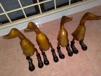 Itik decor vintage bamboo duck in boots