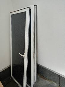 Tingkap dan 1 set Frame complete 240cm x 195cm