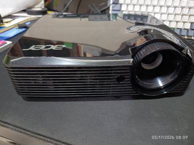 Acer X1120H DLP projector