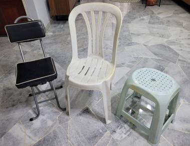 3 different design chair