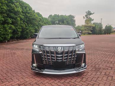 Toyota Alphard in Batu Pahat, JHR