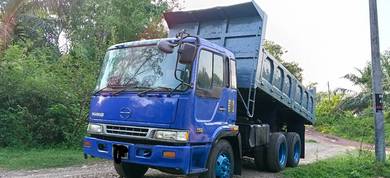 tipper 10tayar hino profia