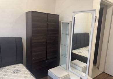 Room in Sentul, KUL