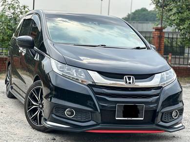 Honda Odyssey ABSOLUTE in Serdang, KUL