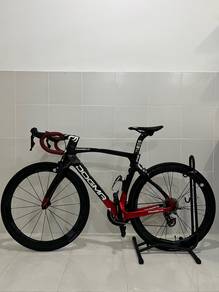 Pinarello Dogma F12 – Limited INEOS Edition