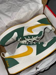 Nike Court Borough Low Prem