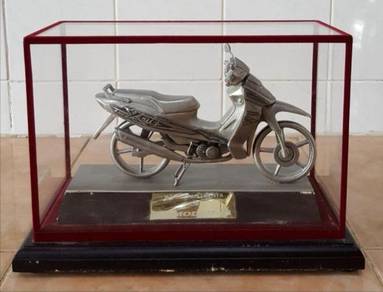 3501 pewter MODENAS motorcycle decor