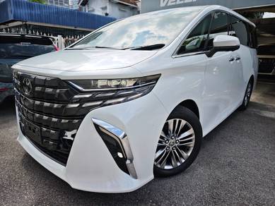 Toyota Alphard Z in Titiwangsa, KUL