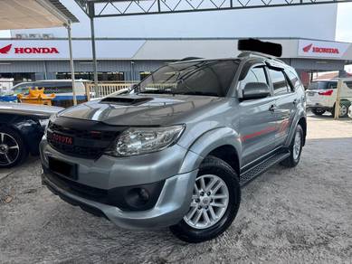 Toyota Fortuner V in Banting, SGR