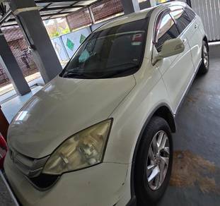 Honda CR-V i-VTEC in Kuantan, PHG