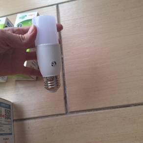 Light bulb 10w 6500k
