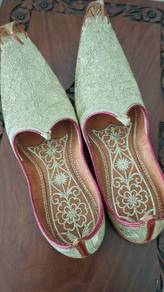 Authentic Pakistani Khussa / Mojari Shoes (Brand N