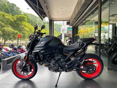 Ducati Monster 1100
