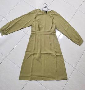 Quality green dress