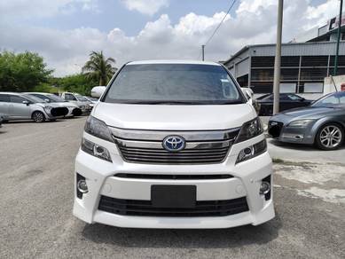 2013 Toyota Vellfire X