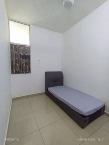 Room in Bangi, SGR