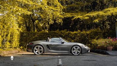 Porsche 718 BOXSTER in KLCC, KUL