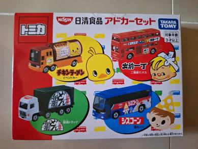 Unboxed lego set / nissin trucks/ultraman toys