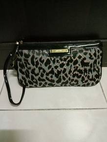 Nine West Wristlet