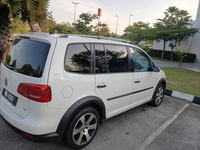 Volkswagen Touran in Kajang, SGR