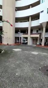 Condominium For Sale in Signal Hill Tower