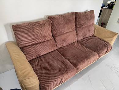 Sofa 3seater good condition