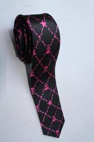 SLIM Pirates Jolly Roger Skull JOINT Pink Neck Tie