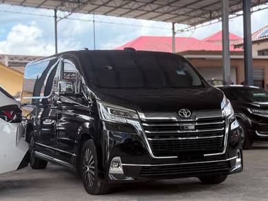 Toyota Granace PREMIUM in Johor Bahru, JHR