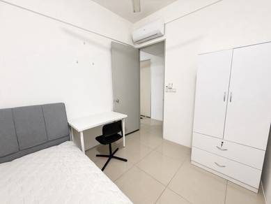 Room in Gelugor, PNG