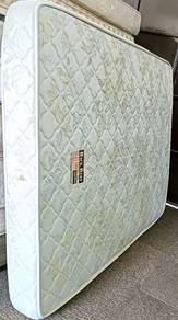 Queen Size Tebal 8inci ada Spring 