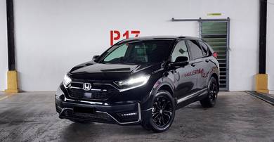 Honda CR-V BLACK EDITION in Ampang, SGR