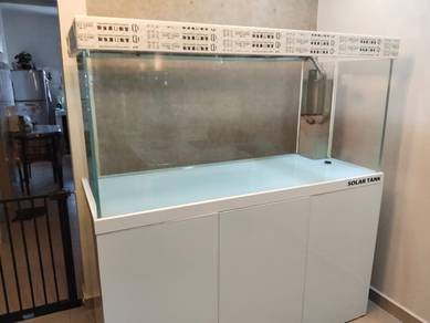 Like-new Solar Tank marine setup