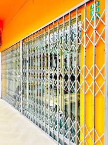 Collapsible Gate