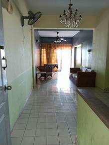 Condominium For Sale in Paradise Lagoon
