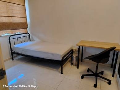 Room in Shah Alam, SGR