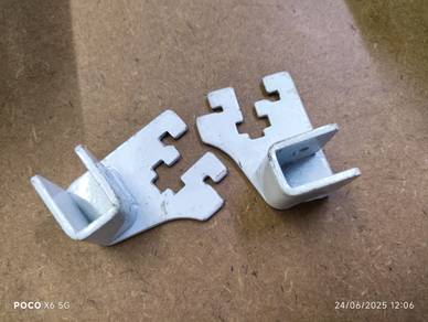 1 Pasang Bracket Sq Bar Kiri / Kanan Terpakai